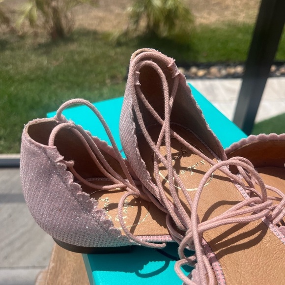 Jack Rogers “Camille Sparkle” Flats – Blush/Rose Gold – Size 6M - Picture 4 of 9